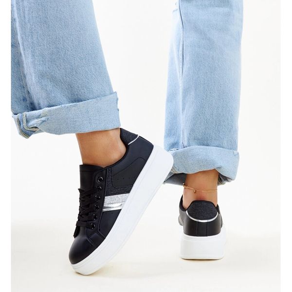 Czarne sneakersy r.40 zdjęcie 4