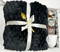 Zestaw Prezentowy Święta Ciepły Koc czarny 170x210 +Kubek porcel. + Herbata
