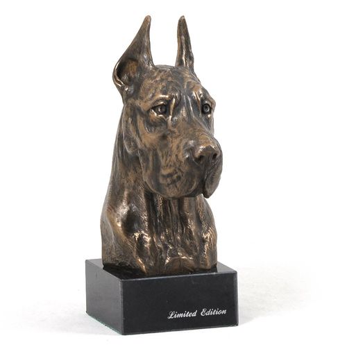 Dog Niemiecki - figurka - 226 na Arena.pl
