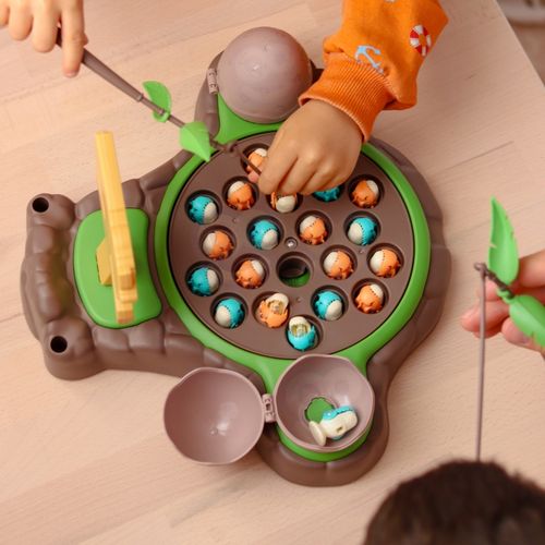 DLA DZIECI  GRA ŁOWIENIE DINOZAURÓW na Arena.pl