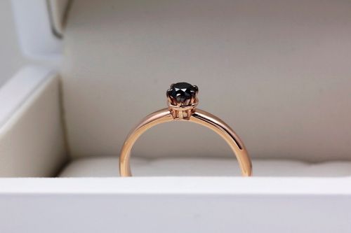 Złoty pierścionek PRD1595B - Diament na Arena.pl