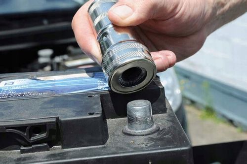 SZCZOTKA DRUCIANA DO KLEM I ZACISKÓW SŁUPKÓW AKUMULATORA BATERII ŚCISKÓW na Arena.pl