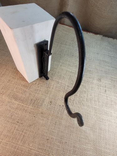 Wieszak na latarnie lub lampion ruchomy na płytce duży na Arena.pl