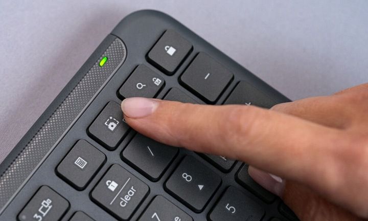 Klawiatura LOGITECH K950 Grafitowy zdjęcie 11