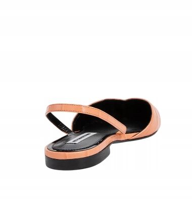 Victoria Beckham Baleriny R39 na Arena.pl