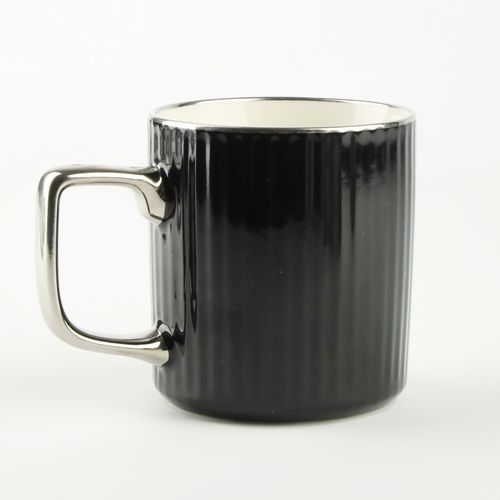 PORCELANOWY KUBEK NA KAWĘ HERBATĘ CZARNY ZDOBIONY ZE SREBRNYM UCHEM 370ML na Arena.pl