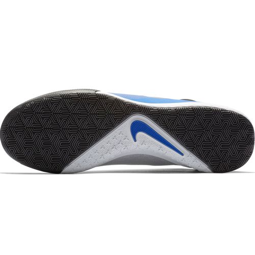 Buty piłkarskie Nike React Phantom r.43 na Arena.pl