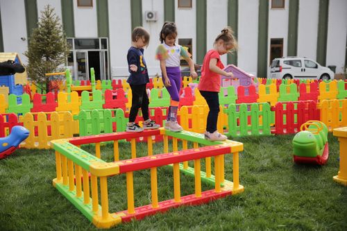 plac zabaw - kojec 2w1 na Arena.pl