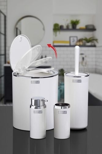 Komplet łazienkowy Zestaw Round 5 elementów biały chromowane wykończenie na Arena.pl