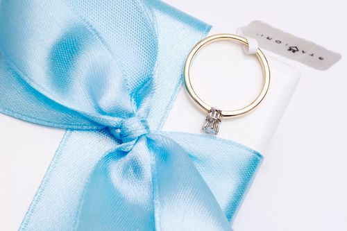 piękny klasyczny pierścionek zaręczynowy z brylantem 0,15ct g/si na Arena.pl