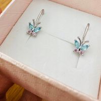 KOLCZYKI SREBRNE DLA DZIEWCZYNKI ANGIELSKIE SREBRO 925 MOTYLKI WISZĄCE