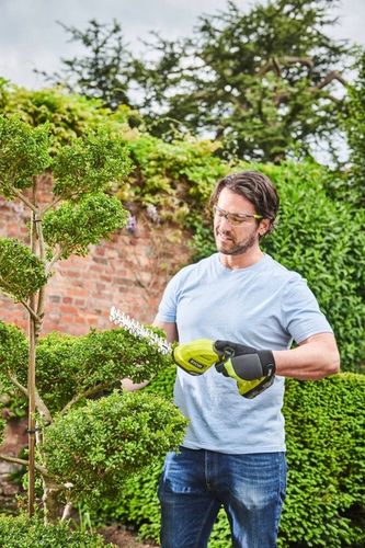 RYOBI NOŻYCE AKUMULATOROWE DO KRZEWÓW ŻYWOPŁOTU TRAWY 18V RY18GSA-0 ONEPLUS na Arena.pl