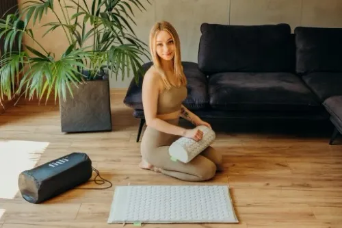 MATA ZDROWOTNA DO AKUPRESURY Z KOLCAMI + PODUSZKA na Arena.pl