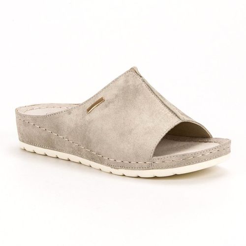 Złote Klapki r.37 na Arena.pl