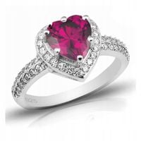 Pierścionek Srebrny z Rubinowym Sercem