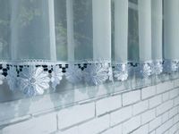 GIPIURA,KORONKA BIAŁA-KWIATUSZEK 8cm