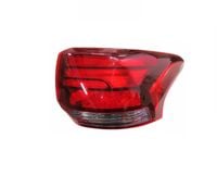 Mitsubishi Outlander 15-21 Lampa tylna LED Prawa