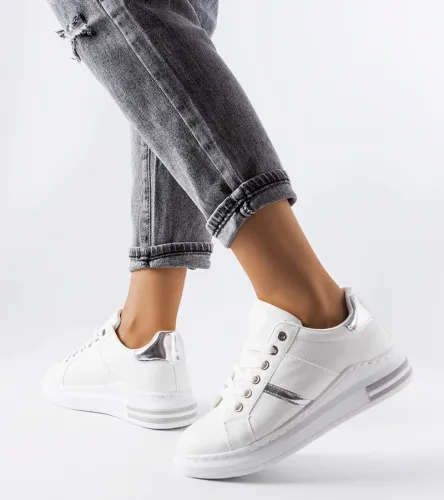 Białe sneakersy z wstawkami Deans 39 na Arena.pl