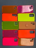 Zestaw 10 Neonowych Etui na Telefony - Mix Marek oraz Modeli