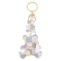 brelok do kluczy z przywieszkami miś sweet jasna kratka brl123
