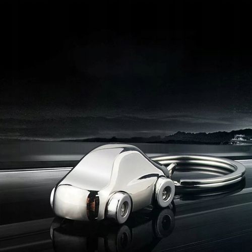 Brelok Samochodzik Cars Srebrny Tuning Ozdoba Breloczek do kluczy Zawieszka na Arena.pl