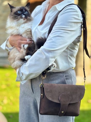 Torebka skórzana zamszowa INSTAGRAMKA XL HIT LUKA ciemny brąz na Arena.pl