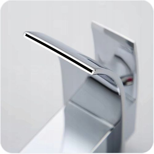 WYSOKA BATERIA UMYWALKOWA STOJĄCA NABLATOWA WODOSPAD ŁAZIENKOWA KRAN CHROM na Arena.pl