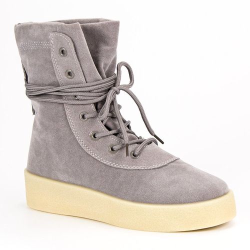 Sznurowane botki r.41 na Arena.pl