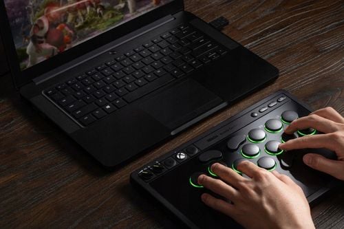 Pad 8BitDo Arcade Controller Xbox/PC Black na Arena.pl