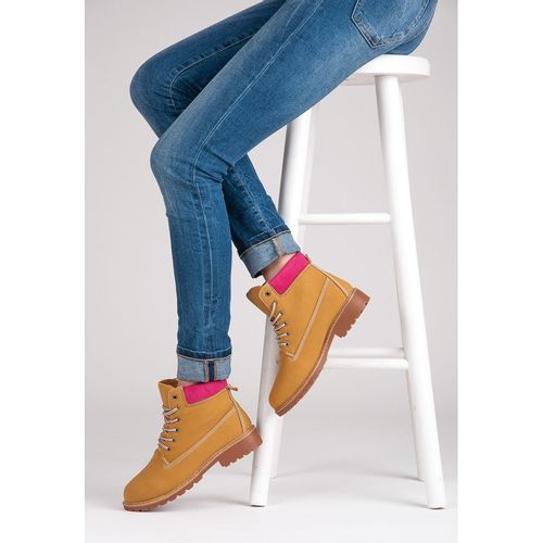 Stylowe Traperki r.39 na Arena.pl