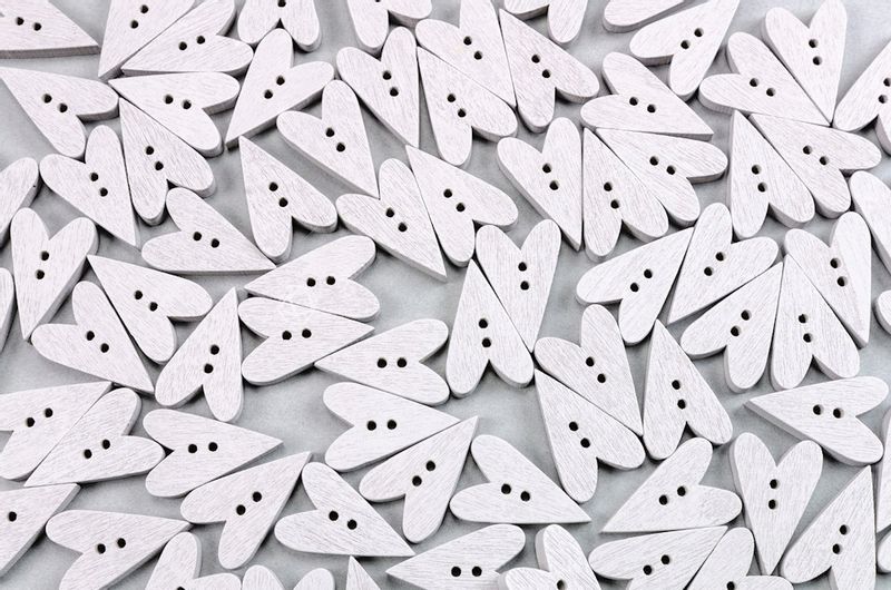 Guzik drewniany SERCE szary 10szt. zdjęcie 4