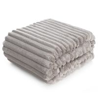 Koc mikroflano SOFT 170x210 beżowy 300gsm jodełka