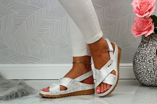 SANDAŁY DAMSKIE SKÓRA PROFILOWANE SZYTE RZEP na Arena.pl