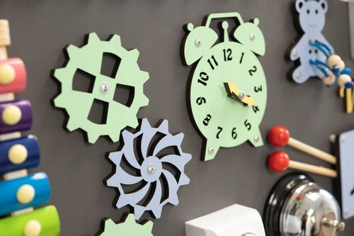 Tablica manipulacyjna sensoryczna Montessori na Arena.pl