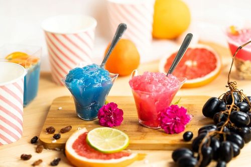 PUCHAREK POJEMNIK na deser GÓRA FALISTA WAVES 25 sztuk PRZYSTAWKI PRZEKĄSKI na Arena.pl