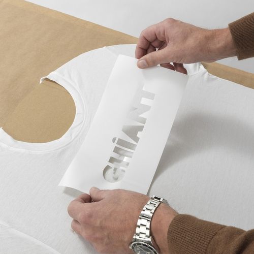 Farba Do Tkanin W Sprayu Ghiant Czarna 150 ml na Arena.pl