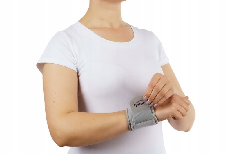NEOPRENOWY STABILIZATOR NADGARSTKA OPASKA zdjęcie 3