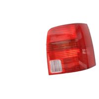 LAMPA TYLNA PRAWA VW PASSAT B5 1997 1998 1999 2000 2001 2002 2003 2004 2005