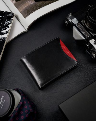 cienki portfel męski z naturalnej skóry licowej ze schowkiem na suwak na Arena.pl