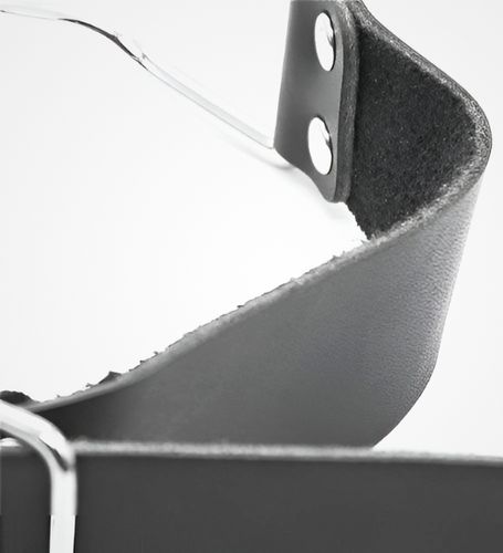 Knebel do ust na regulowanych paskach na Arena.pl