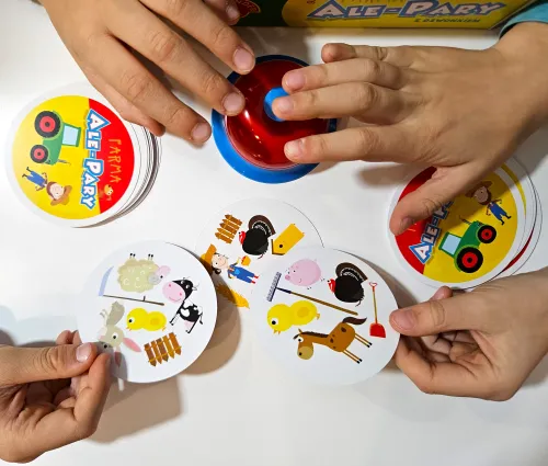 Ale-Pary z dzwonkiem - Farma - szalona gra dla dzieci na spostrzegawczość na Arena.pl