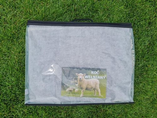 Koc wełniany jagnięcy z frędzlami 160x200 dwustronny popielaty ekri na Arena.pl