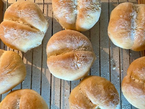 CHLEBOWA PROSTO Z MŁYNA mąka pszenna typ 650 10kg na Arena.pl