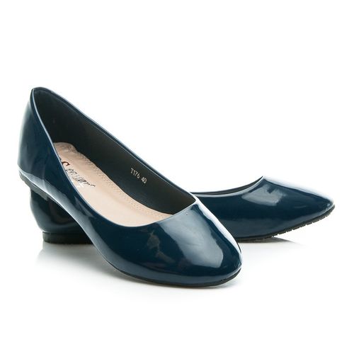 LAKIEROWANE BALERINY Rozmiar - 39 na Arena.pl