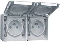 Efapel Waterproof48 gniazdo podwójne z uziemieniem n/t IP65 biały 48867 cbr