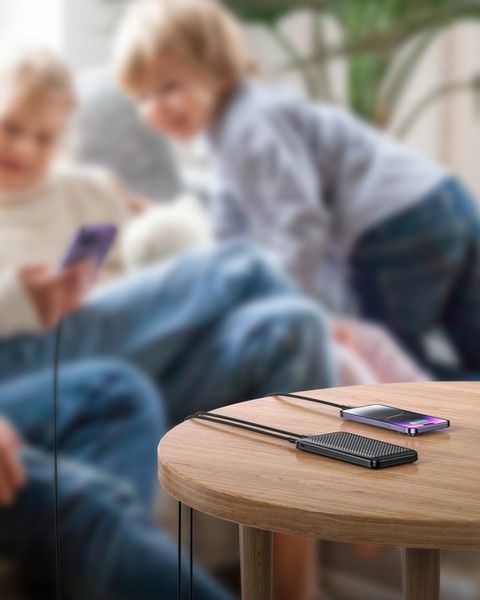 INNOSTYLE POWERSMART+ POWERBANK 10000MAH 3X USB USB-C 20W Z KABLEM USB-C zdjęcie 2