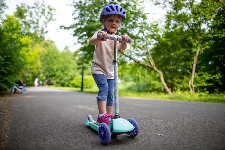 KASK ROWEROWY FROZEN 2 POLIKARBON IN MOLD 52-56 cm zdjęcie 6