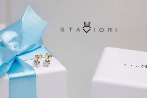 Złote kolczyki KXD2500 - Diament na Arena.pl