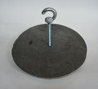 DEFLEKTOR ŻELIWNY FI 300 MM + HAK NA PRĘCIE - 100-150 KW / 10 KG