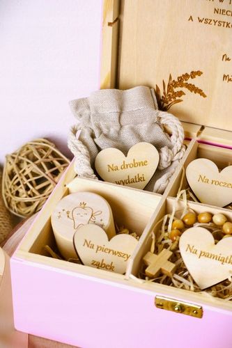 Pamiątka Chrztu Świętego Prezent na Chrzest Święty GOTOWE PUDEŁKO Różowe na Arena.pl